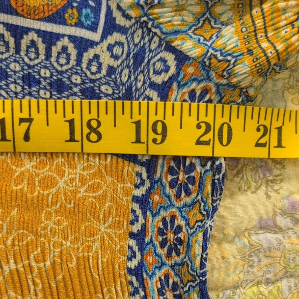 Chloe +Rene Patchwork Floral Dress. - Picture 5 of 7